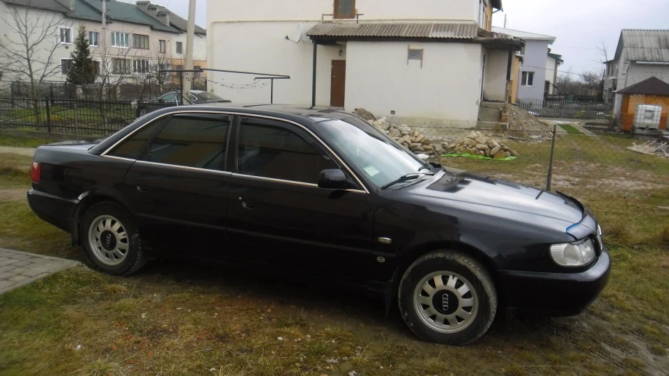 Audi A6 фіолетовий металік 3