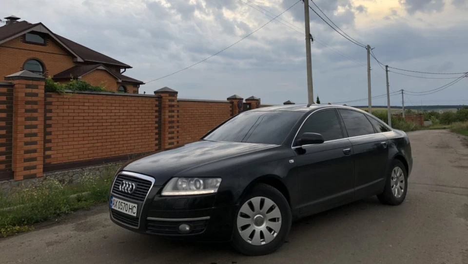 Audi A6 mom's love