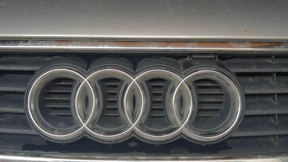 Audi A6 Мотор AKN 2.5 TDI 110 KW