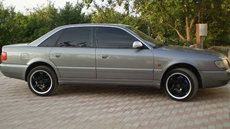 Audi A6 Пацаномобіль 4