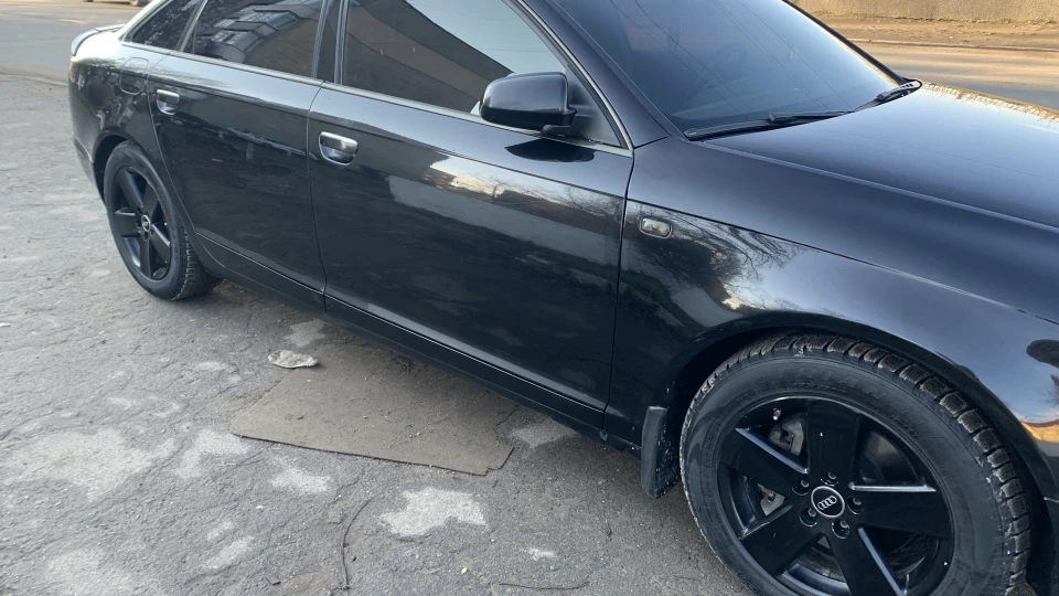 Audi A6 PAIN BLACK 2