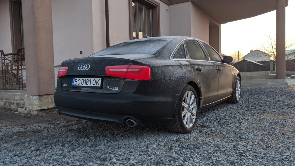 Audi A6 Паровозик 2