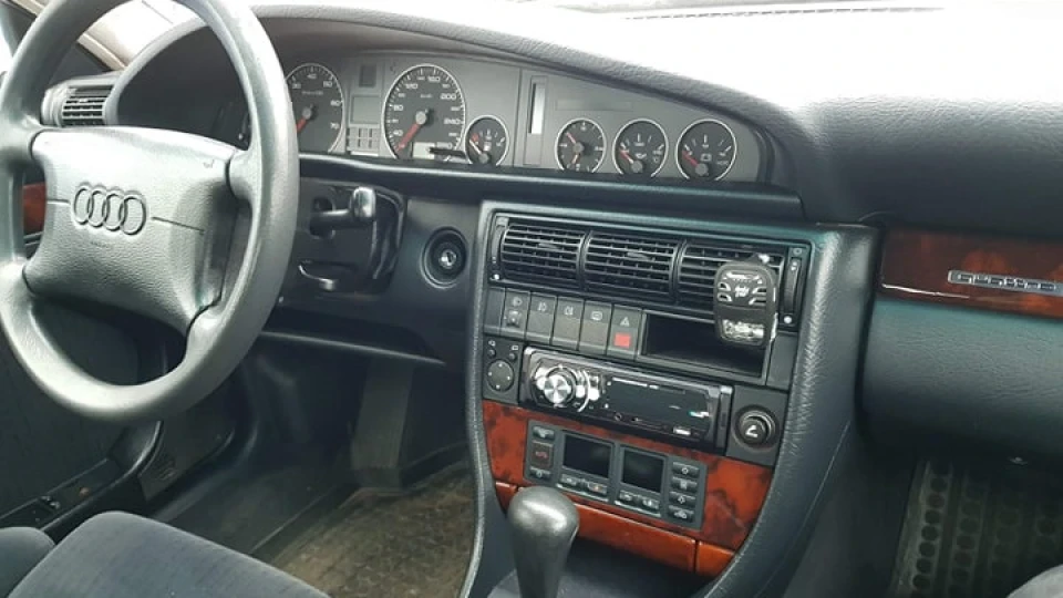 Audi A6 Quattro та Гідравліка