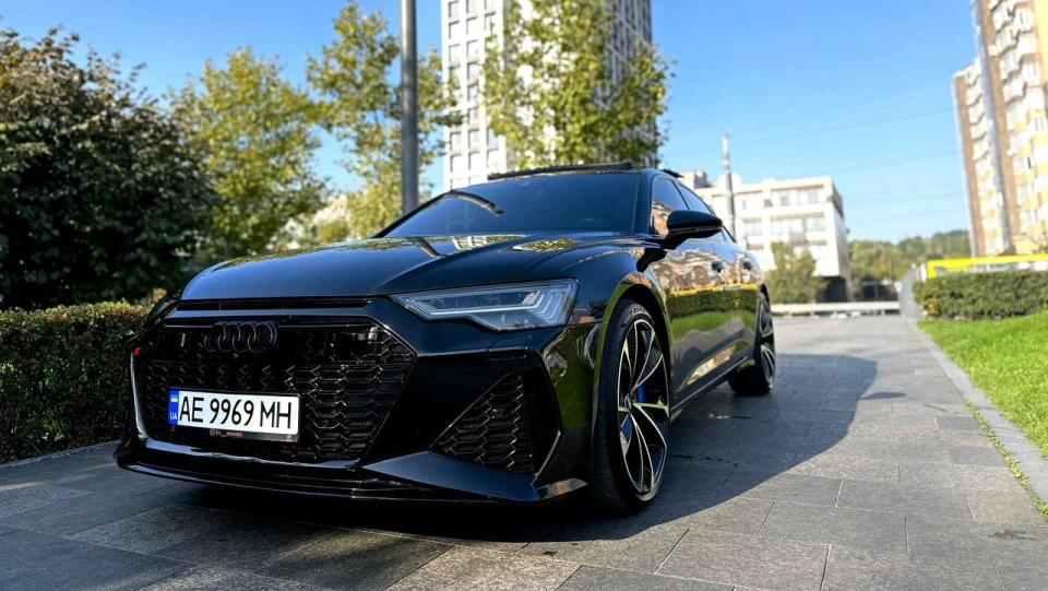 Audi A6 RS6 Sedan 2