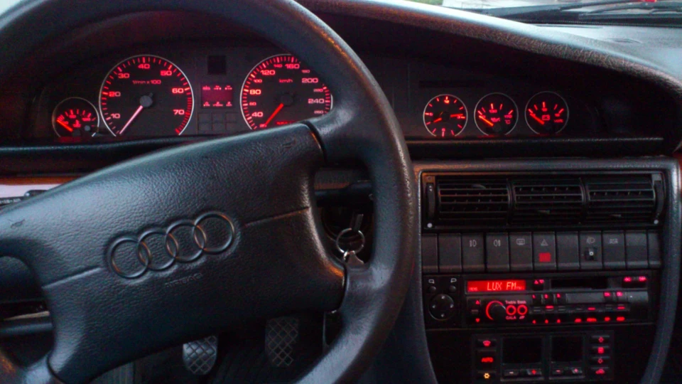 Audi A6 сарайчик 2
