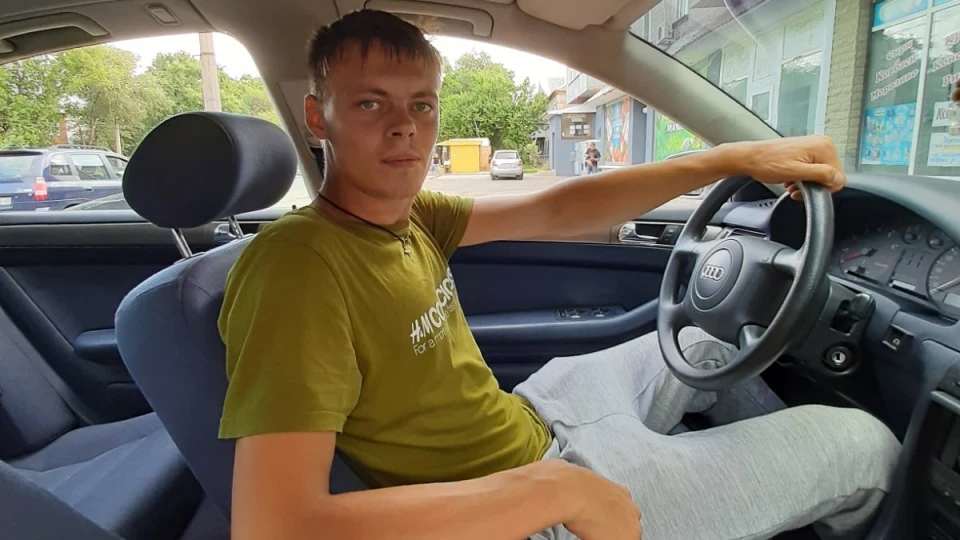 Audi A6 Сірий металік 2,8 бензі 3