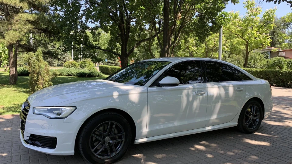Audi A6 Снігова королева 2