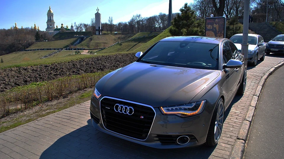 Audi A6 ▱ Sport Intelligence 3