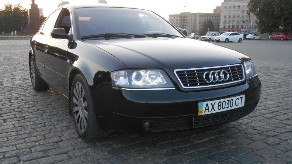 Audi A6 Темний Quattro ЛІТАК) 5
