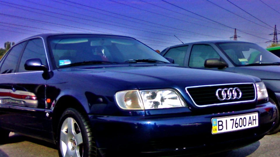 Audi A6 V6 2.6 '96 :) 5