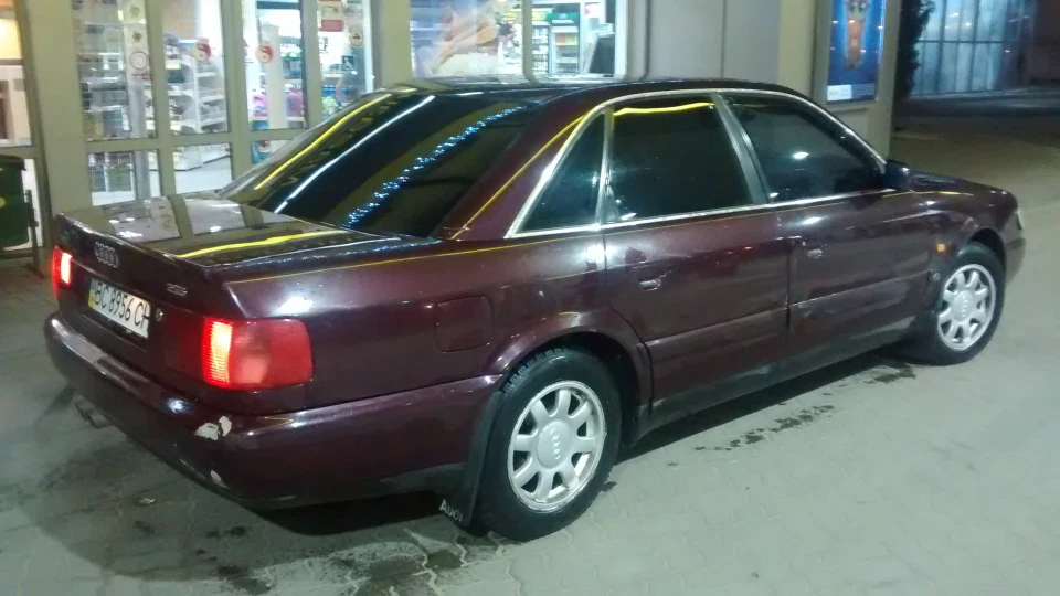 Audi A6 V6 2.6 ABC МКПП 3