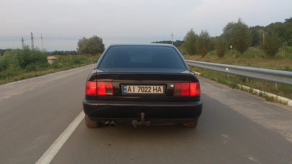 Audi A6 V6 - 2.6 quattro 5