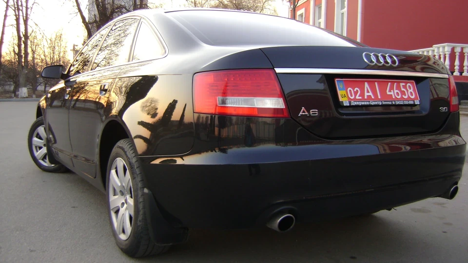 Audi A6 V6 3.0 2