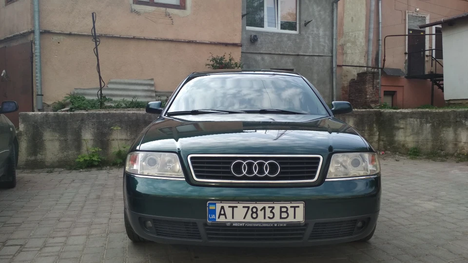 Audi A6 Зелена черепашка 2