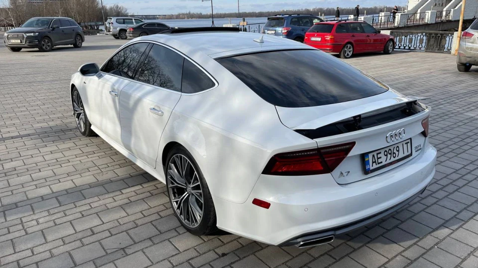 Audi A7 Sportback 4