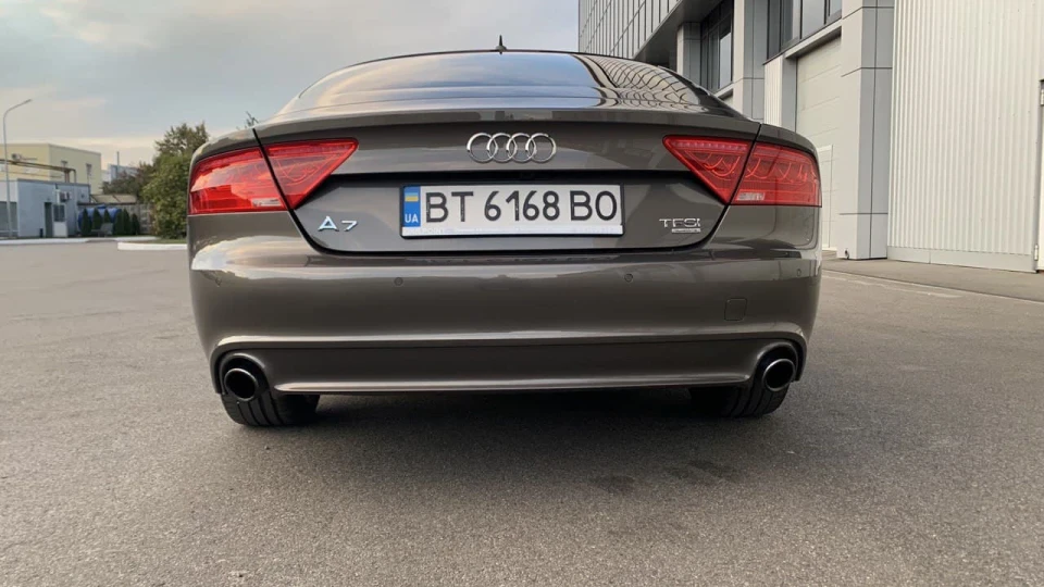 Audi A7 Sportback official Quattro 4