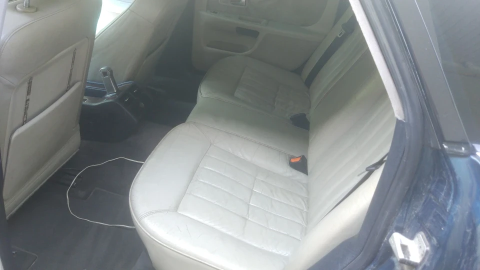 Audi A8 4