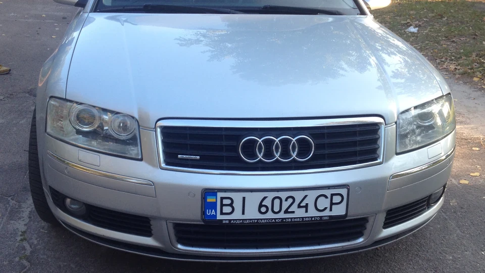 Audi A8