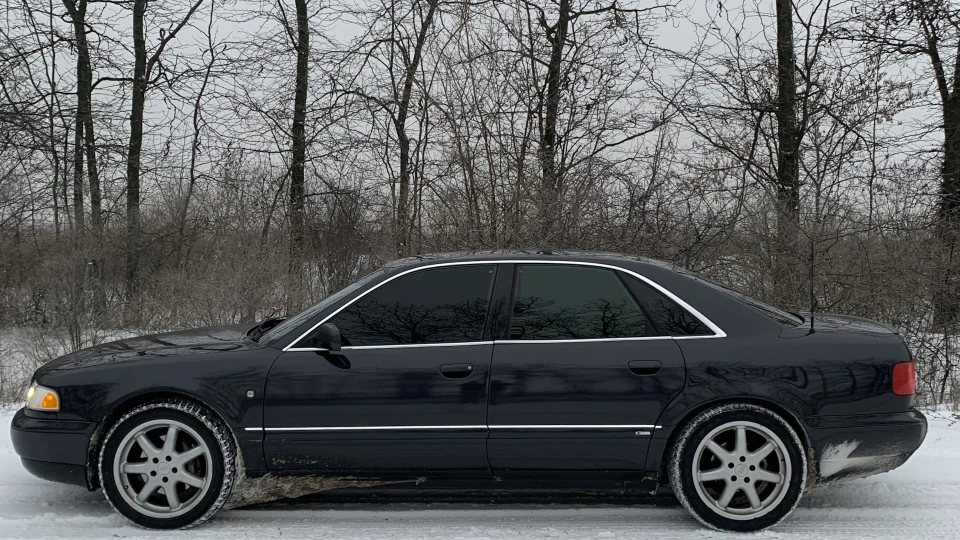 Audi A8 4