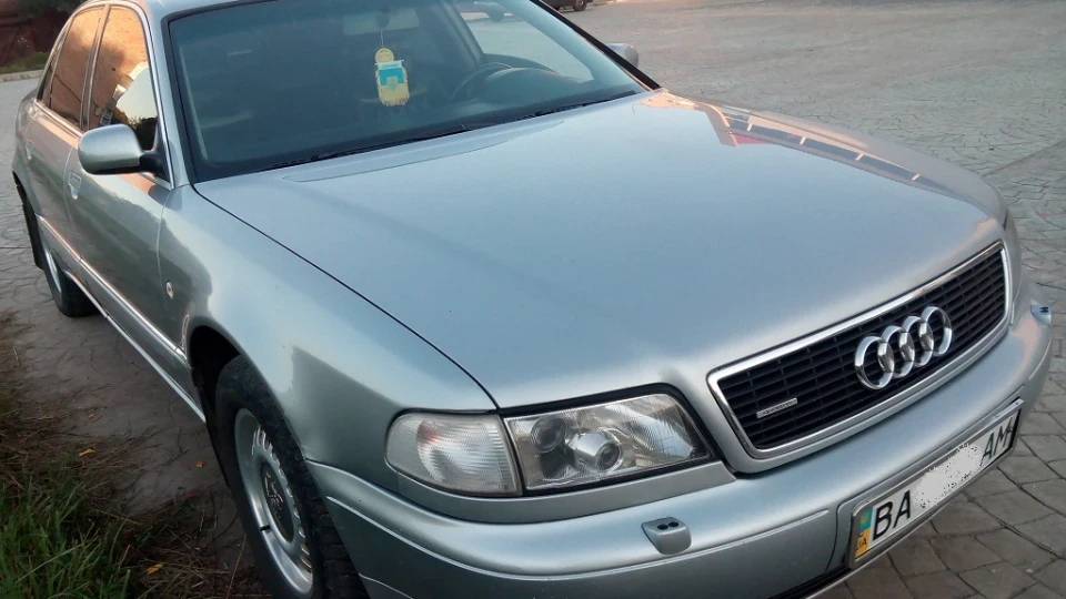 Audi A8 5