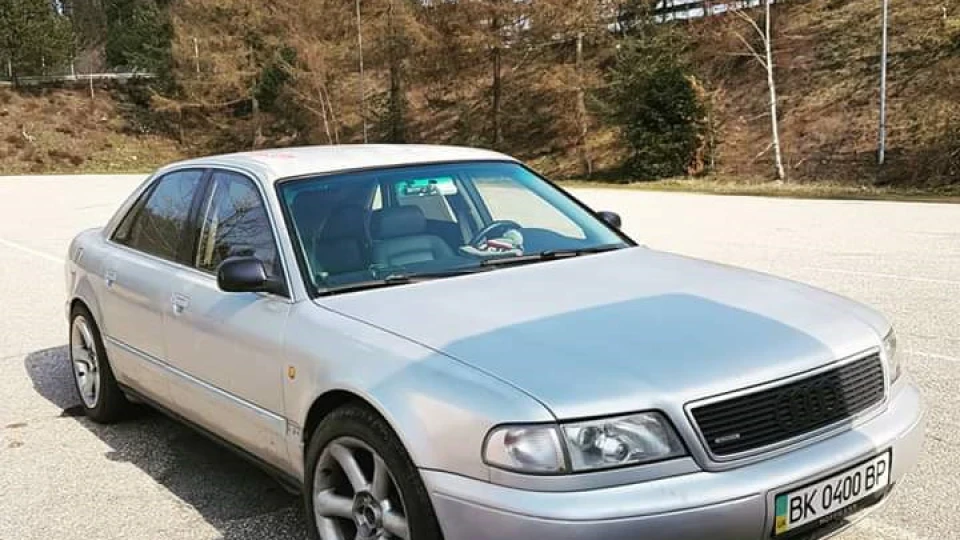 Audi A8 2