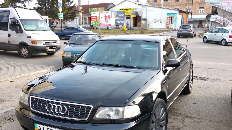 Audi A8 2