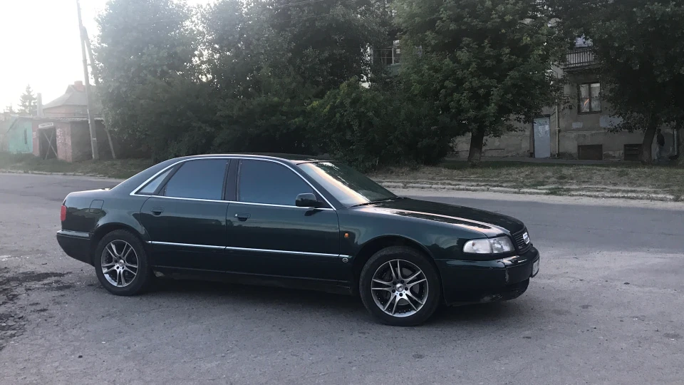 Audi A8 5