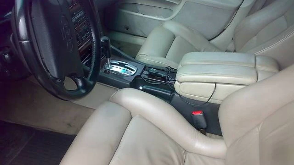 Audi A8 2