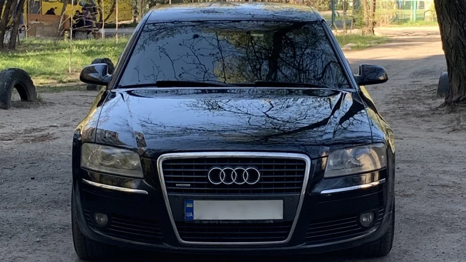 Audi A8