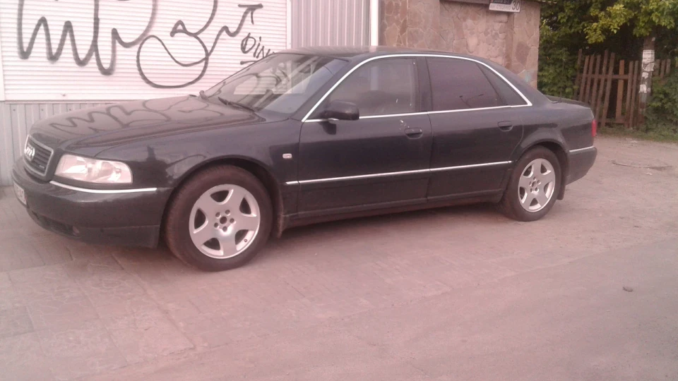 Audi A8 3