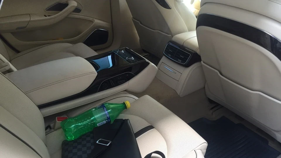Audi A8 2