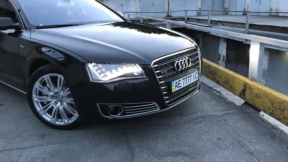 Audi A8 5