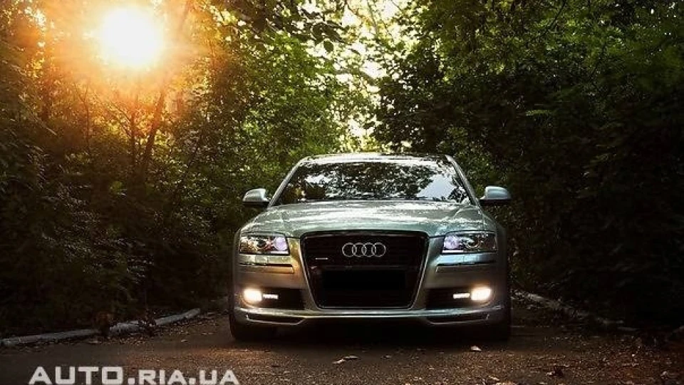 Audi A8 5