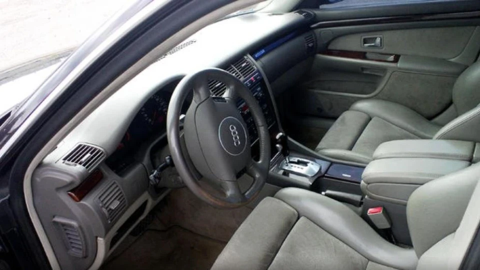 Audi A8 184Kw - 280л.с. Qwattro 5
