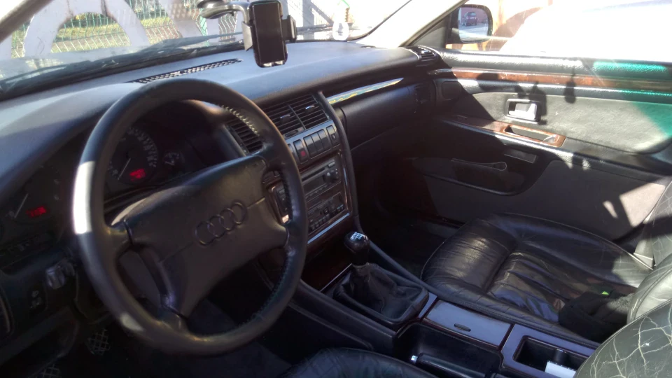 Audi A8 2.5 tdi 2