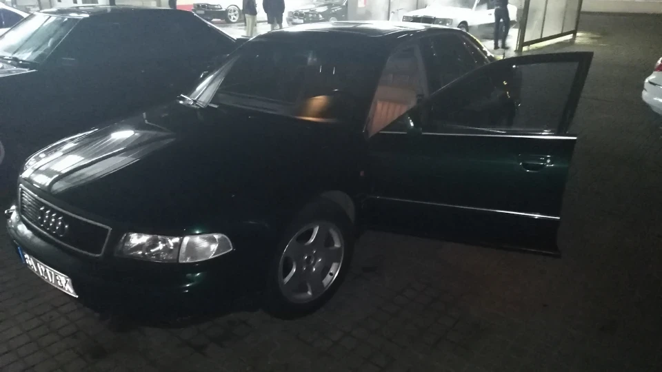 Audi A8 2.8 ААН, 174л.с. Quattro 2