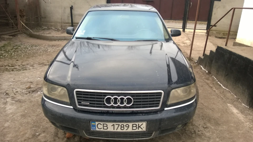 Audi A8 3.7 бензин