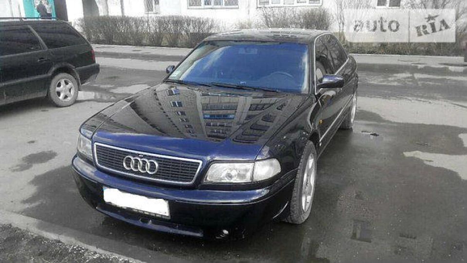 Audi A8 3.7 синій металік 4