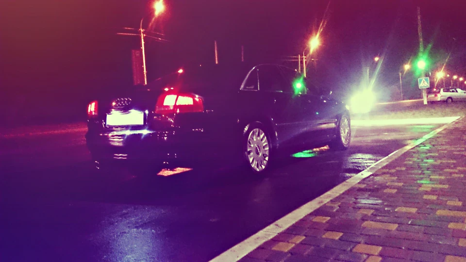 Audi A8 4.2 benzin 3