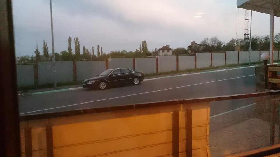 Audi A8 4.2 benzin 4
