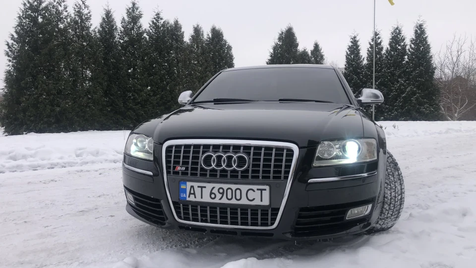 Audi A8 4.2 бишка тдишка