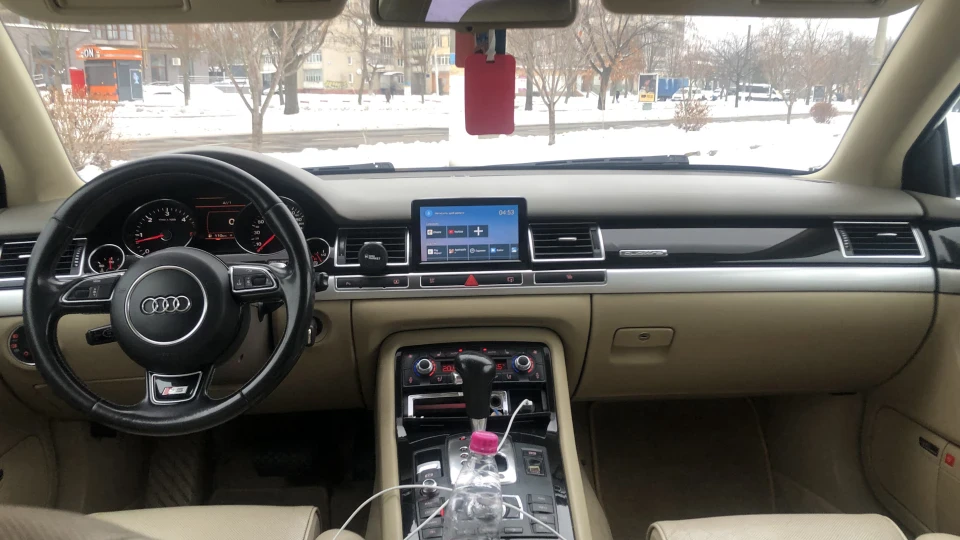 Audi A8 4.2 бишка тдишка 5