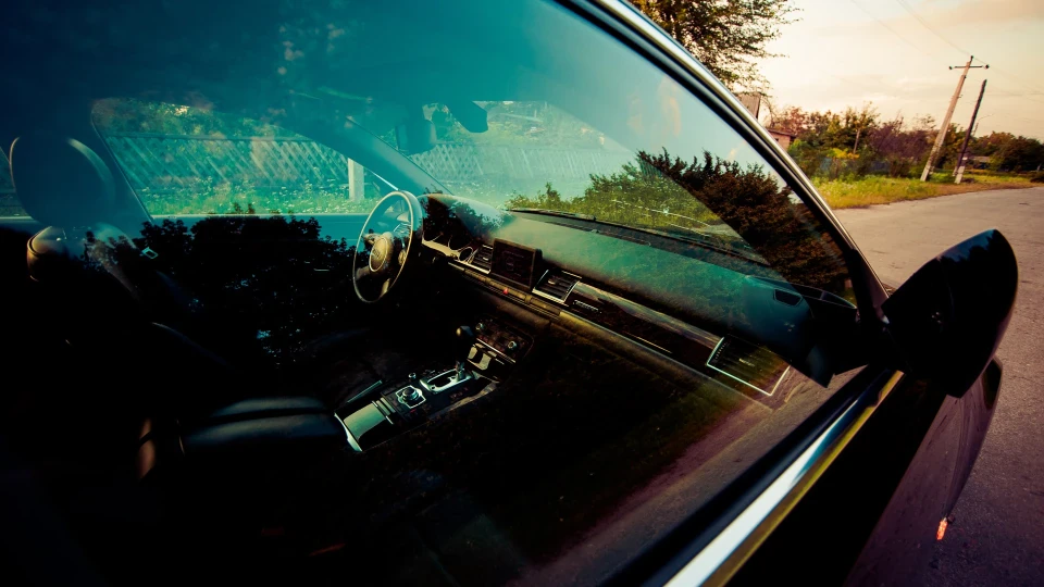 Audi A8 4.2 Long Quattro 5