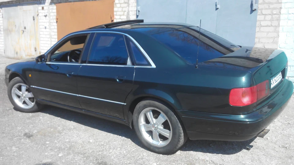 Audi A8 4,2 Quattro