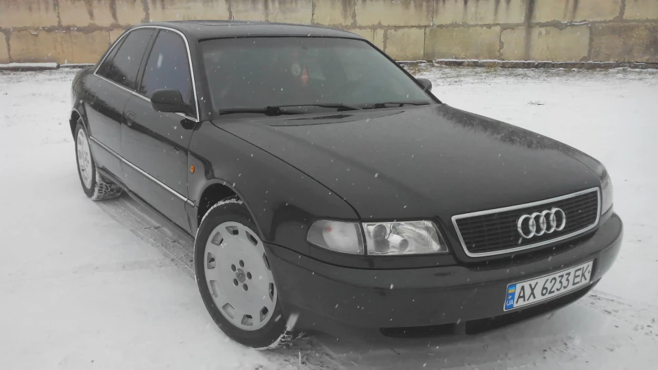 Audi A8 4,2 Quattro 4