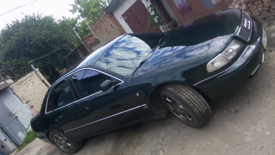 Audi A8 4.2 quattro 2