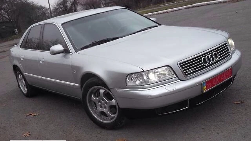 Audi A8 4.2 3