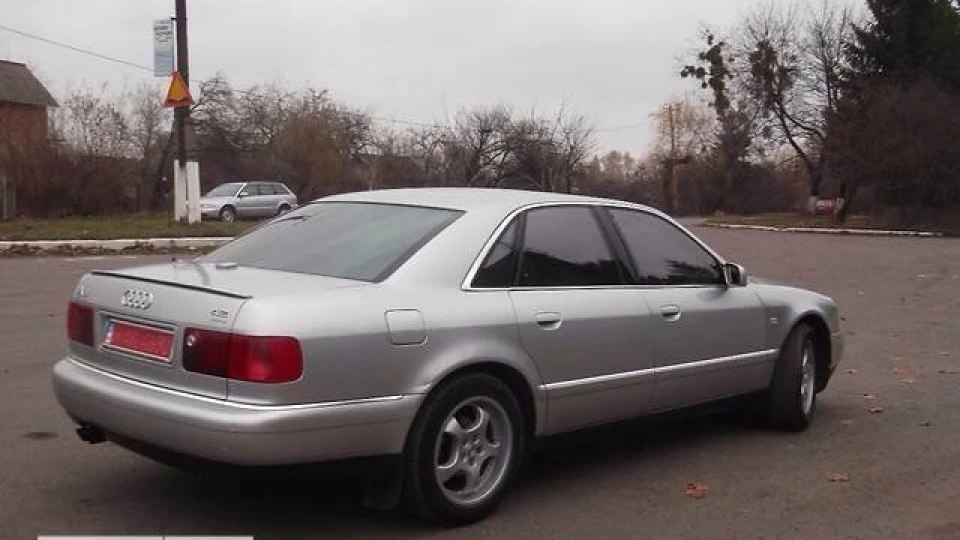 Audi A8 4.2 4