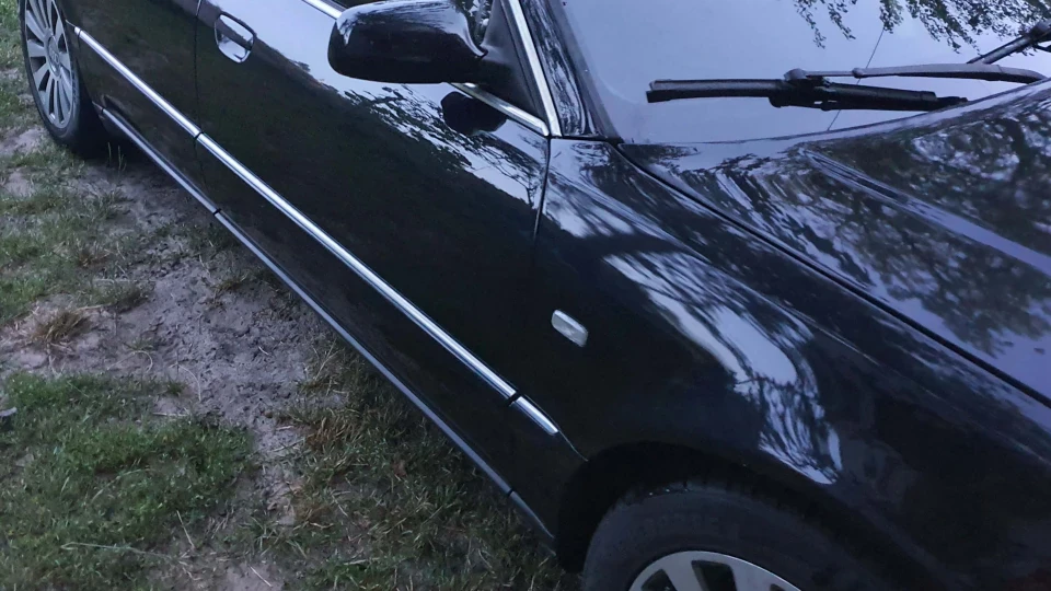 Audi A8 АвоськА
