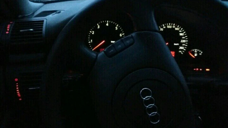 Audi A8 AVоська 5